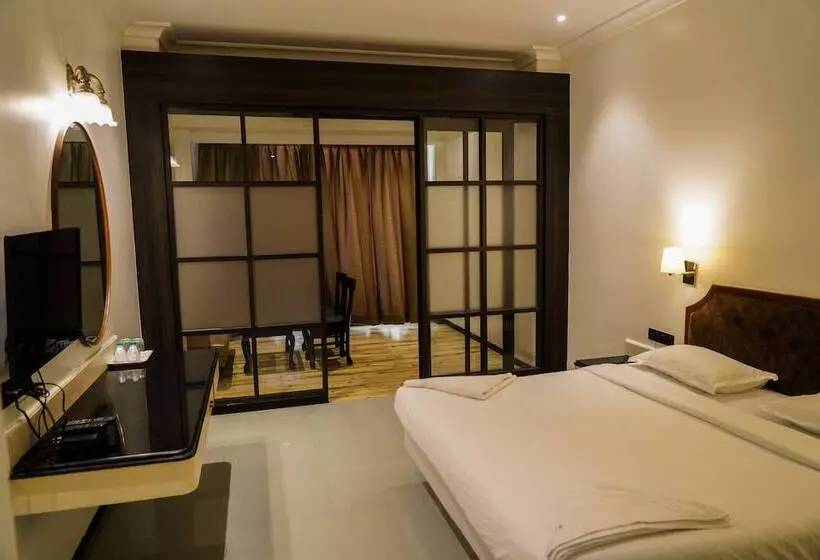 Hotelli Sunshine Inn