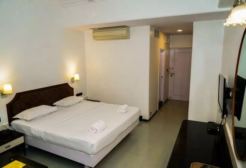 Hotelli Sunshine Inn