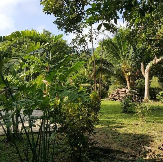 Отель The Royal Bamboo Lodges   Sha Certified