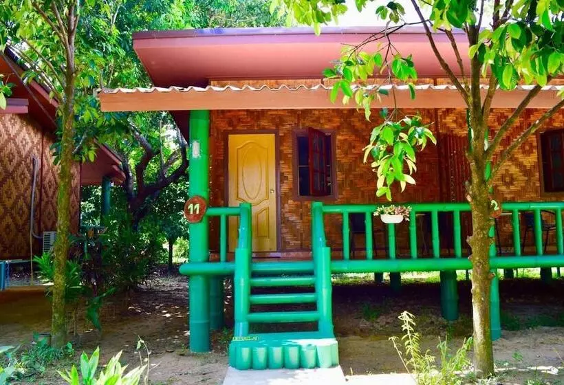 Hotelli The Royal Bamboo Lodges   Sha Certified