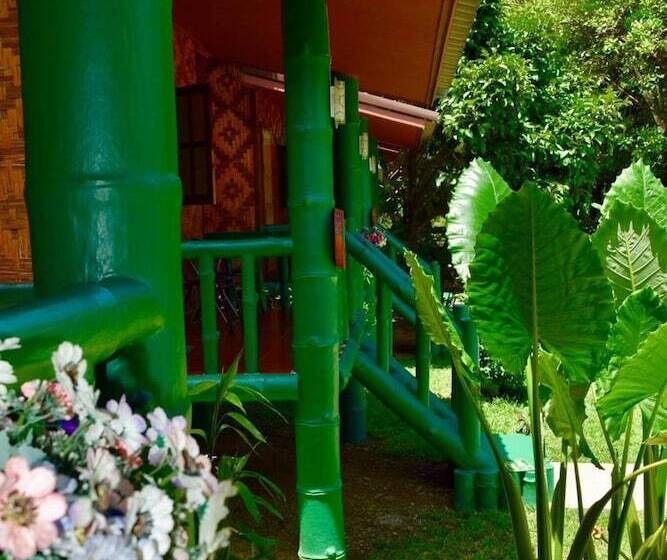 Отель The Royal Bamboo Lodges   Sha Certified