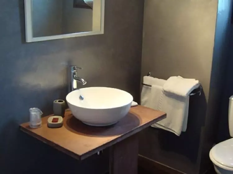 ペンション Auberge De Tesa