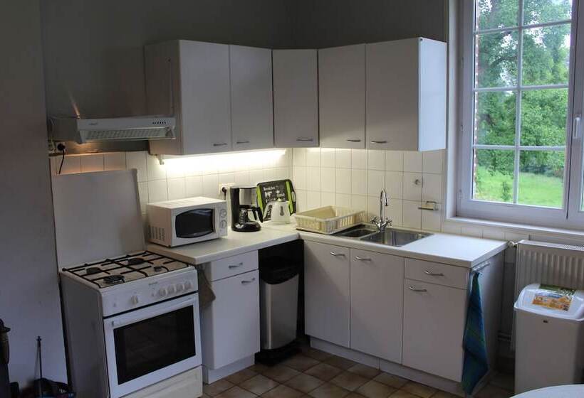 بنسيون Gite Du Chateau De Mecquignies