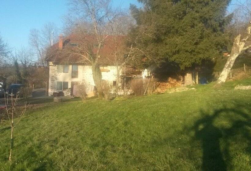 Пансион Le Clos Des Frasses