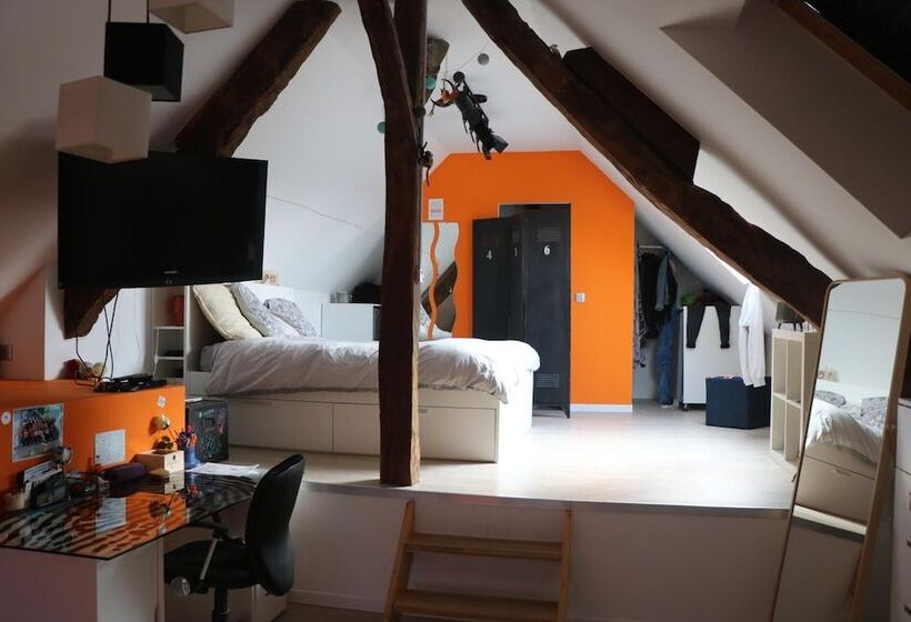 Пансион Le Clos Des Frasses