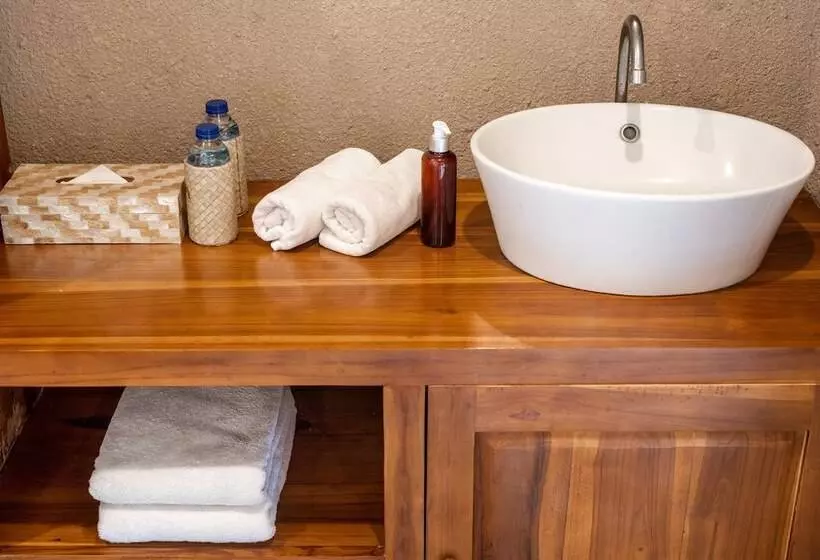 Majatalo Nusa Majesty