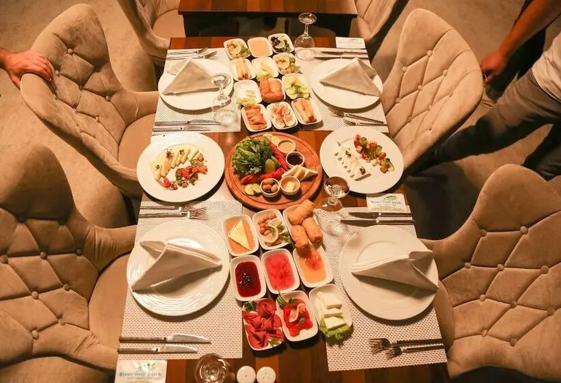 River Mill Park Otel Aqua Spa