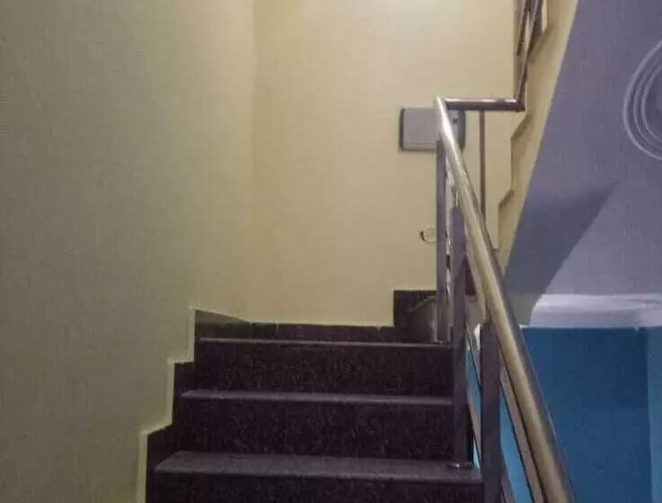 Sunflower Hostel &