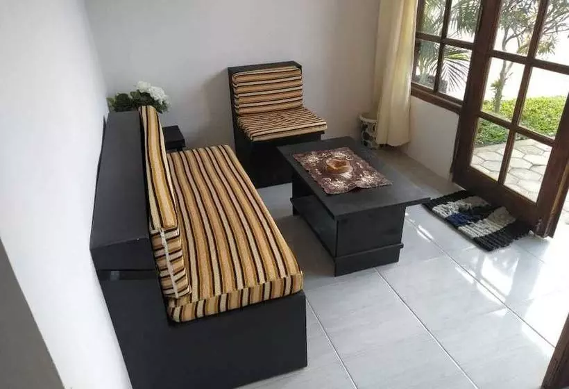 Aamiaismajoitus (B&B) Myhomestay Kita Pulau Merah