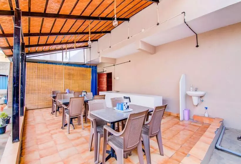 Fabhotel Azure Park