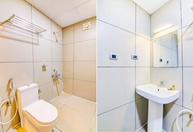 Fabhotel Azure Park