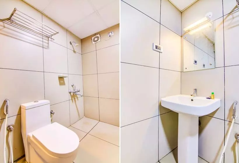 Fabhotel Azure Park