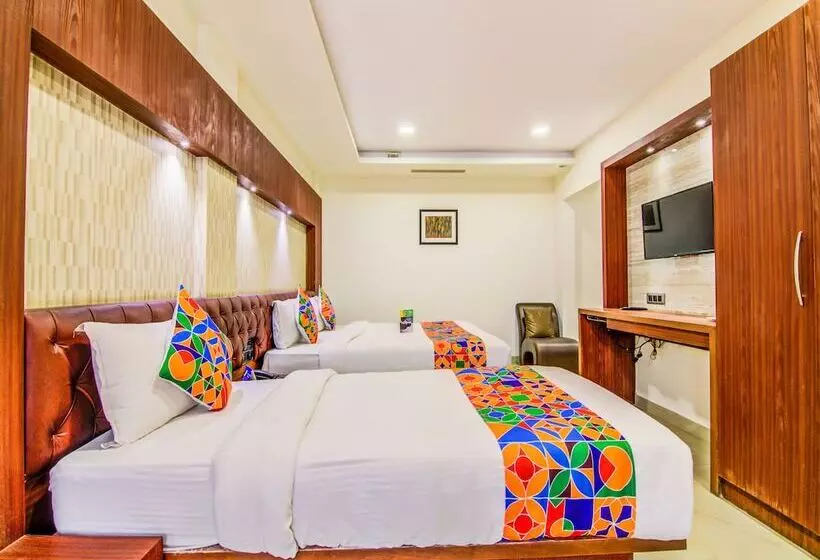Fabhotel Azure Park