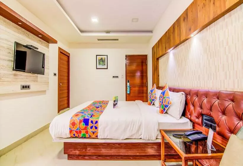 Fabhotel Azure Park