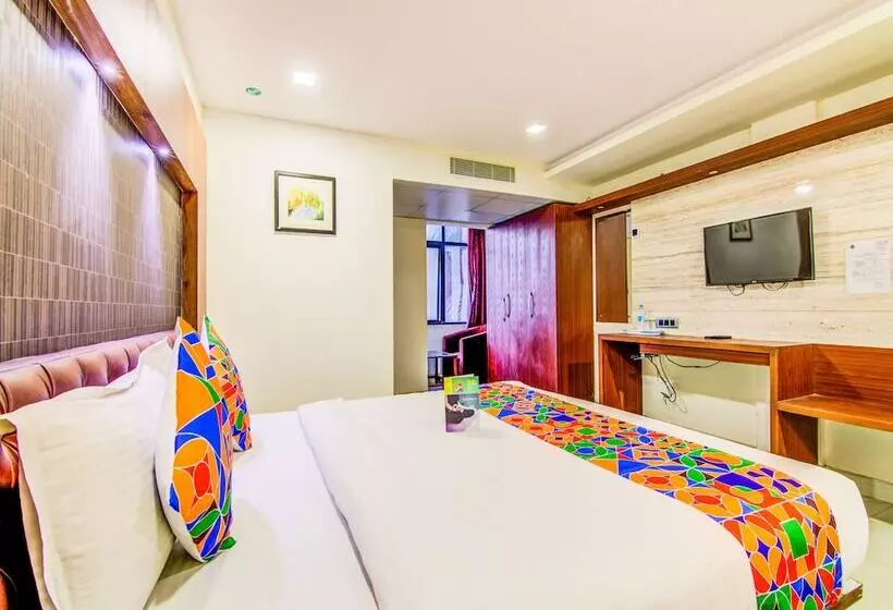 Fabhotel Azure Park