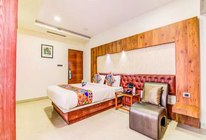 Fabhotel Azure Park