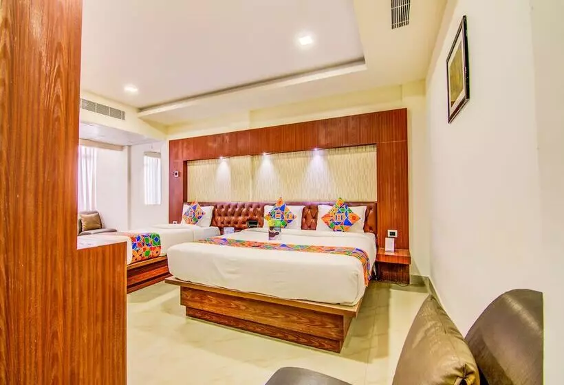 Fabhotel Azure Park