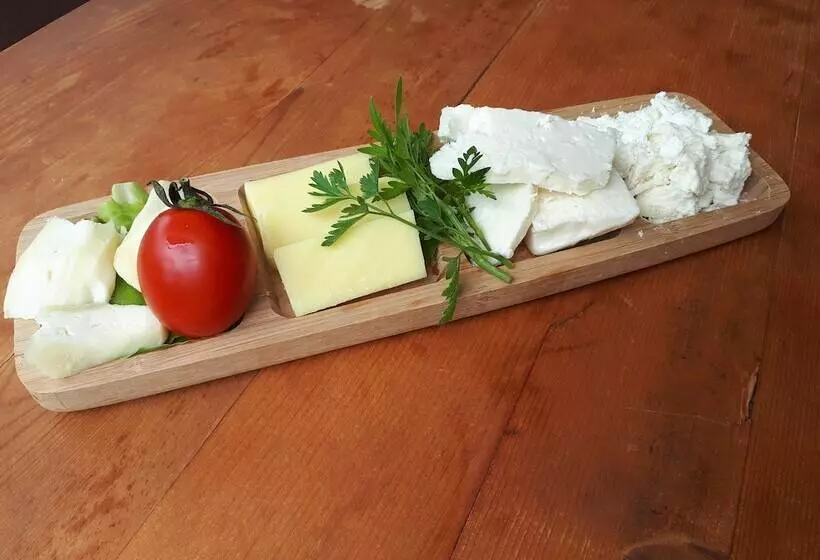 ホテル Adas Dag Evi & Restoran