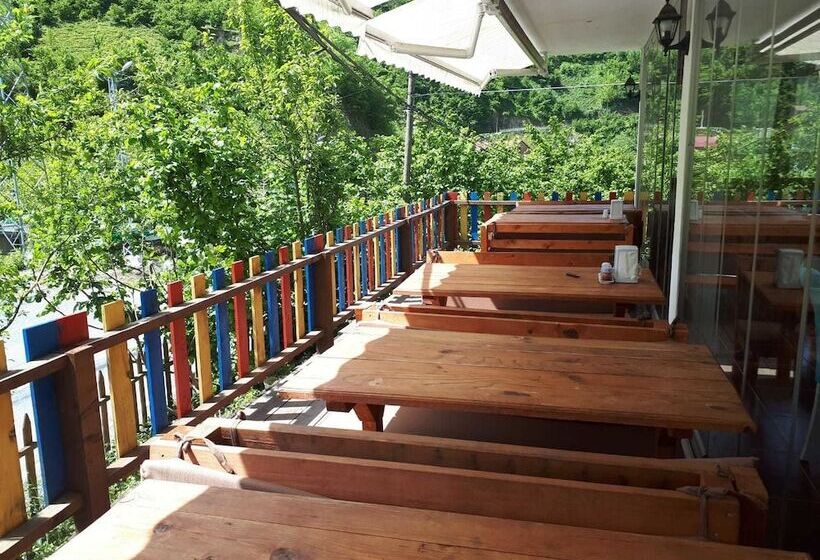 Hotel Adas Dag Evi & Restoran