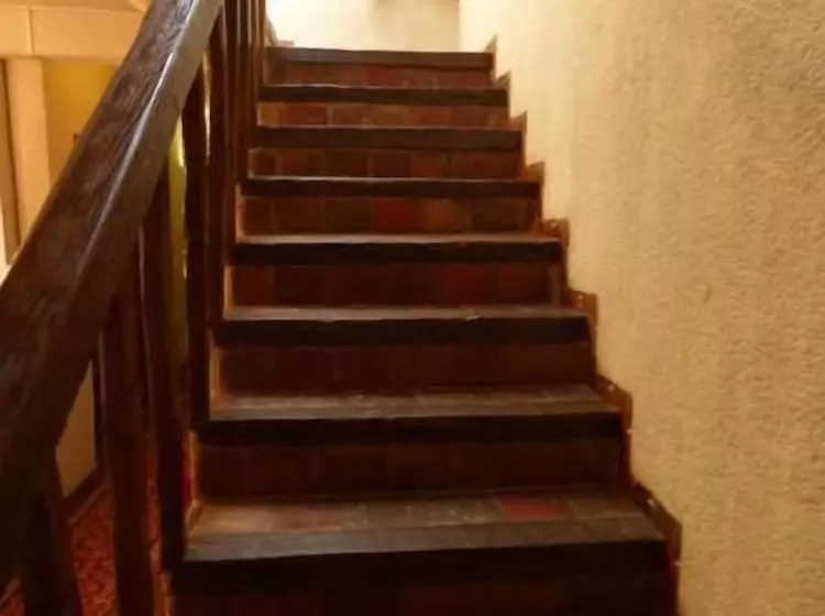 Hotelli Château De Montramé