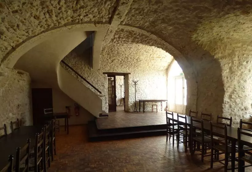 Hotelli Château De Montramé