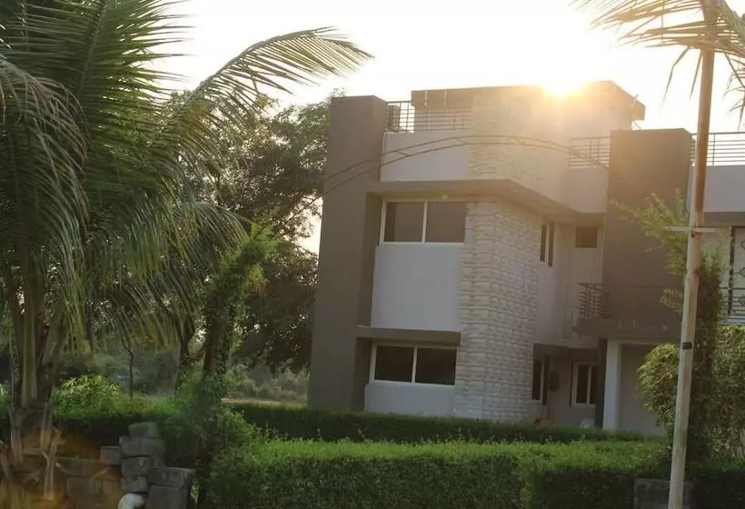 Hotelli Malhaar Resort