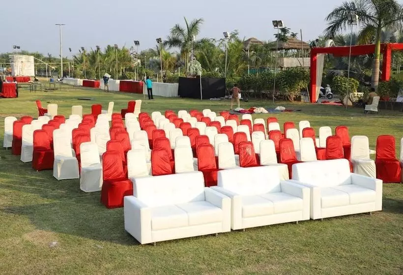 Hotelli Malhaar Resort