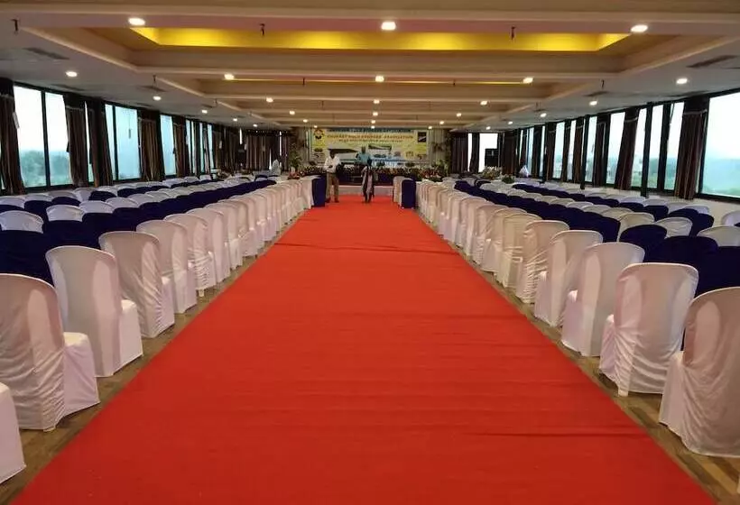 Hotelli Malhaar Resort