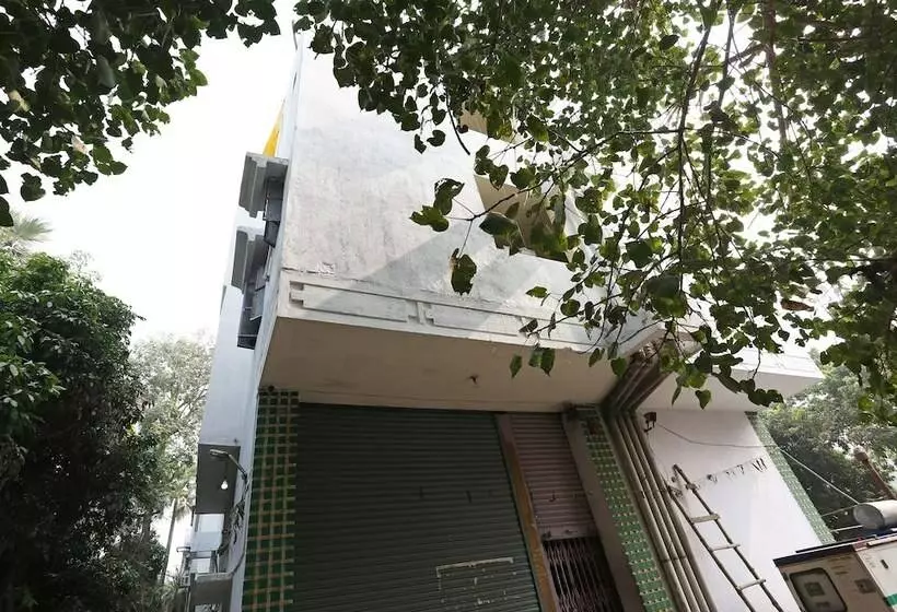 Hotelli New Urvashi By Oyo Rooms