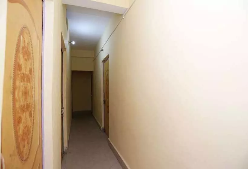 Hotelli New Urvashi By Oyo Rooms