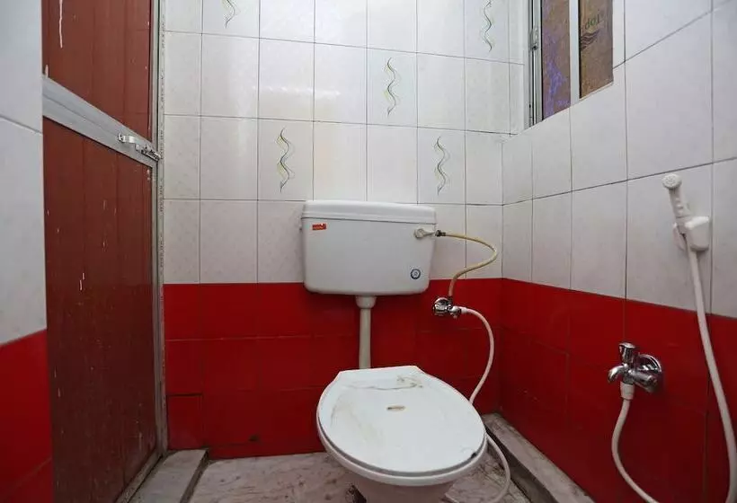 Hotelli New Urvashi By Oyo Rooms