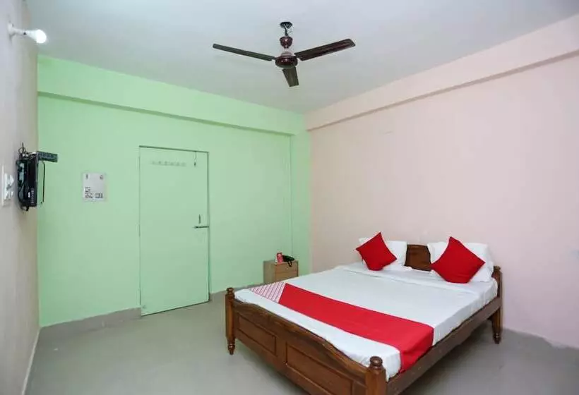 Hotelli New Urvashi By Oyo Rooms