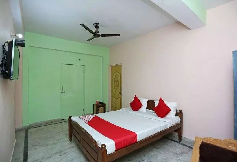 Hotelli New Urvashi By Oyo Rooms