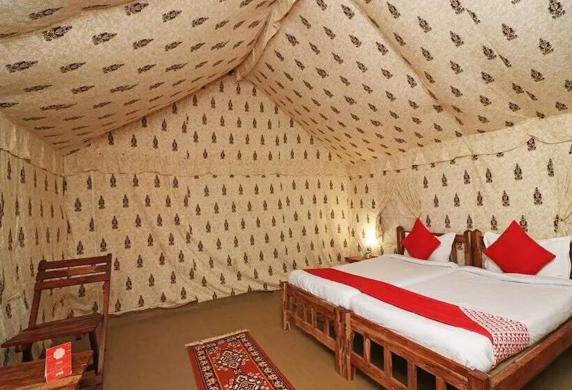 Hotelli Oyo 28028 Rishikul Sangam City