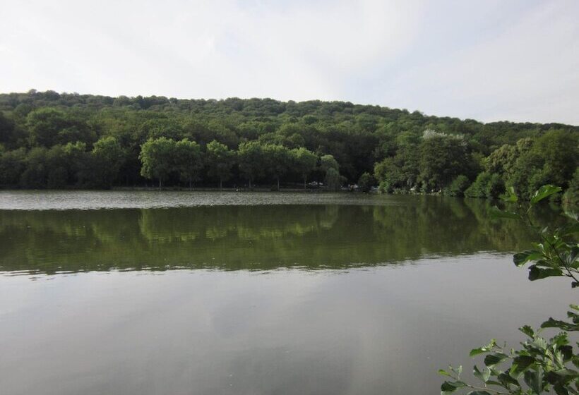 Пансион Chambres Dans Maison De Vacances Avec Spa Extérieur