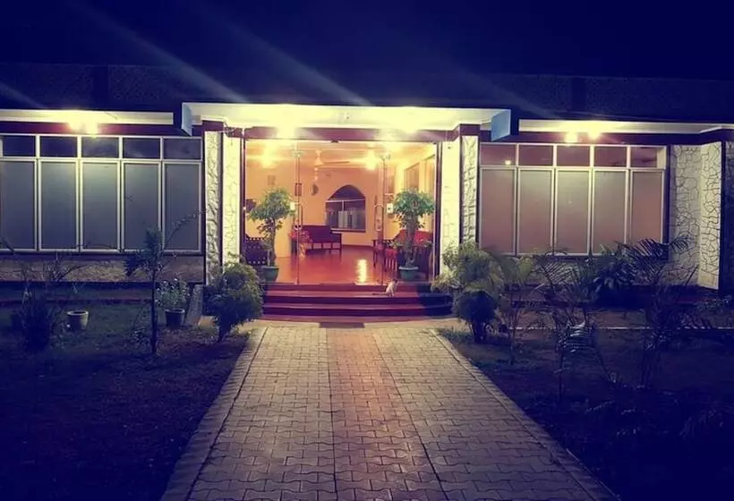 ペンション Delight Guest House And Restaurant