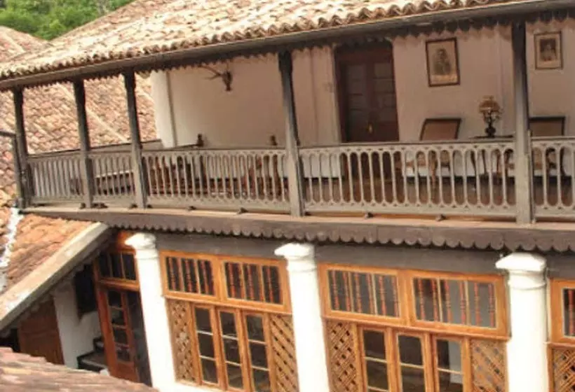 Majatalo Elpitiya Walauwa