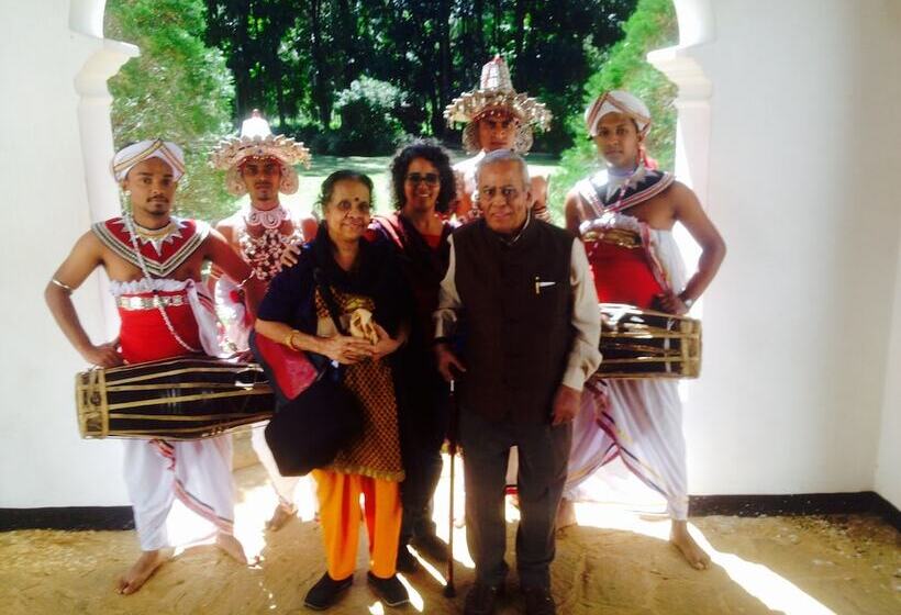 ペンション Elpitiya Walauwa