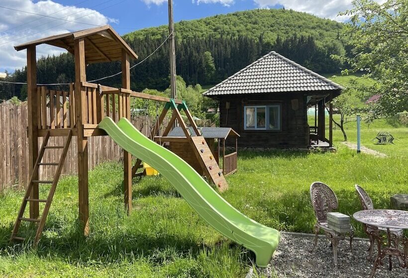 بنسيون Gospodaria Lui Nea Ion