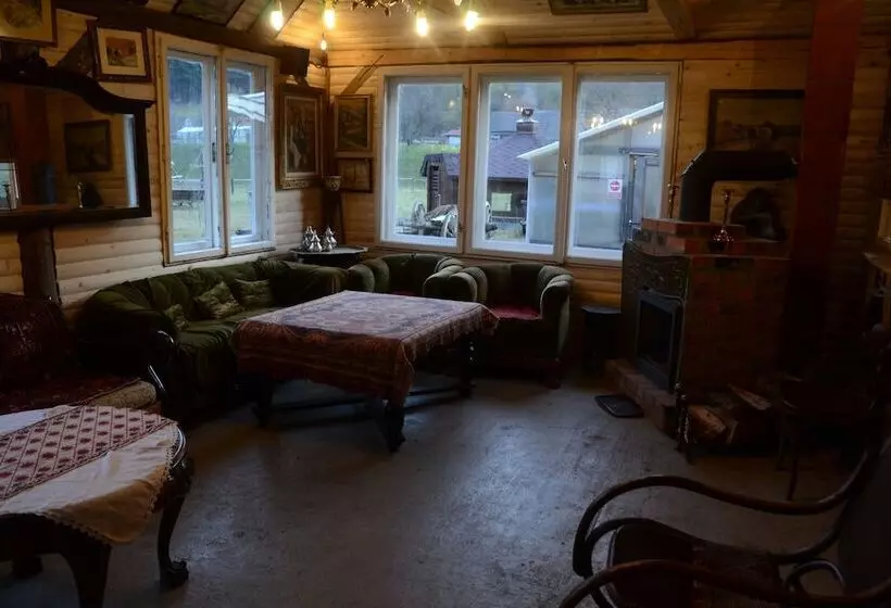 Majatalo Gospodaria Lui Nea Ion