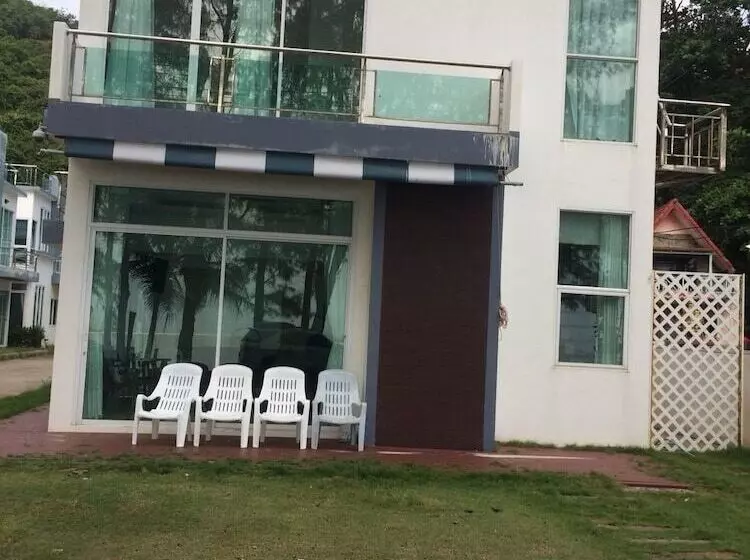پانسیون Khung Wimarn Beach Home