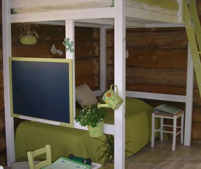 بنسيون La Colline Aux Fustes