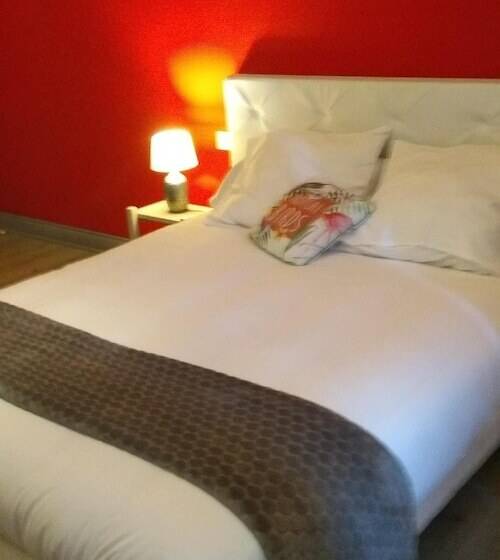 פנסיון Madelon Iv