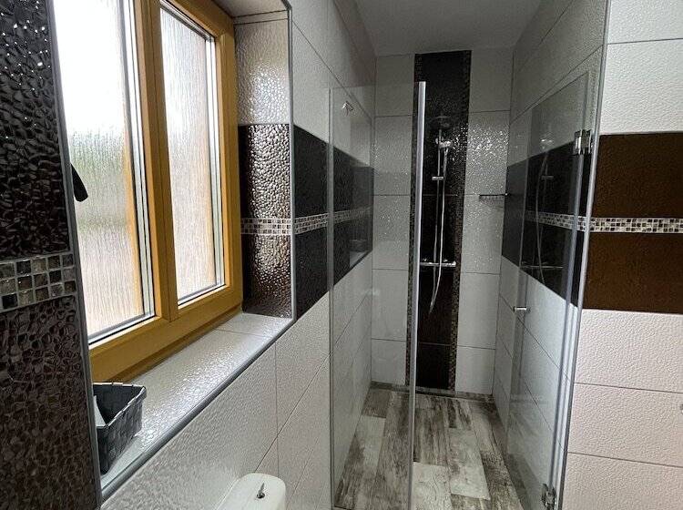 بنسيون Rustic Inn River