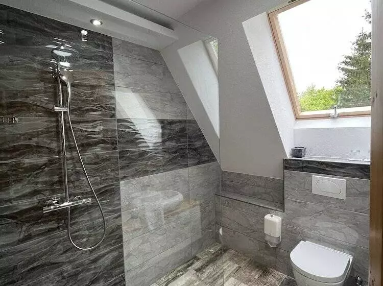 Majatalo Rustic Inn River