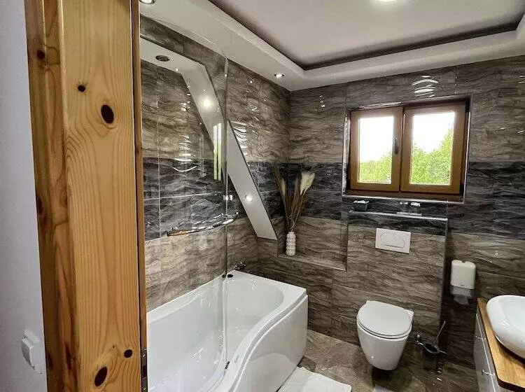 Majatalo Rustic Inn River