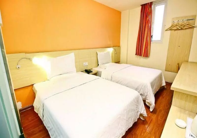 Hotelli 7 Days Inn  Xian Gaoxin Electronic City Walking Street Branch