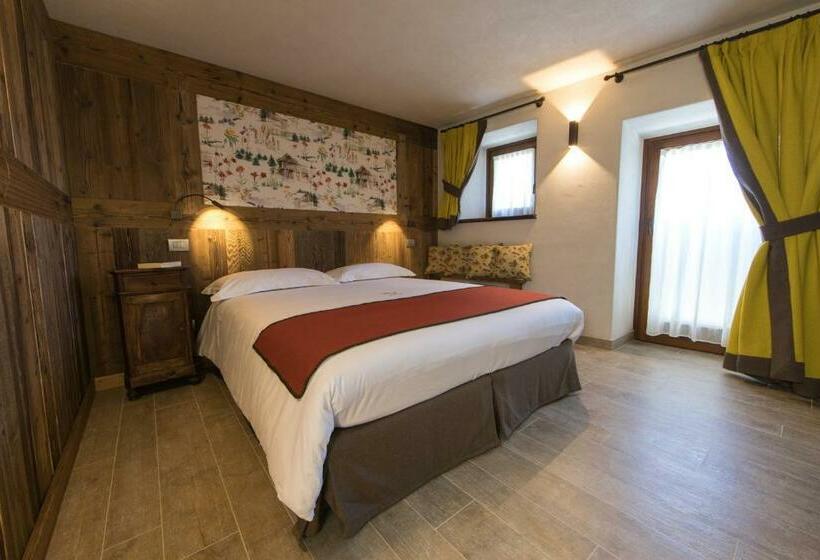 ホテル Maison Lo Triolet