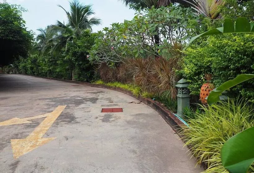 Majatalo Maihom Resort 304