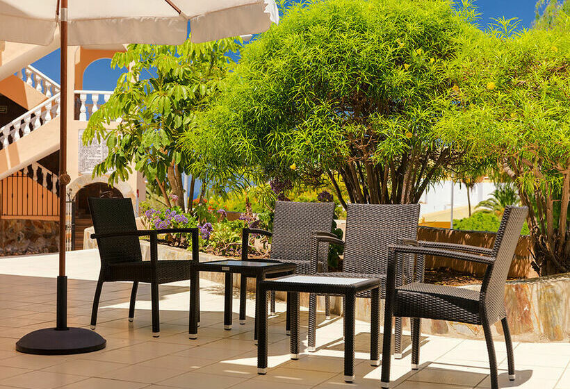 Paradise Court Apart